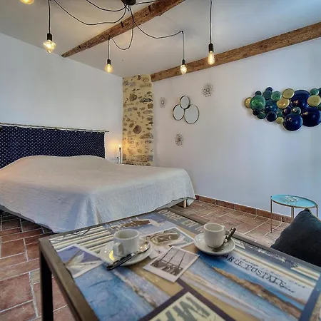 Апартаменты Agreable Quartier Suquet-vieux Port A0b185 Канны