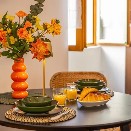 Апартаменты Agreable Quartier Suquet-vieux Port A0b185