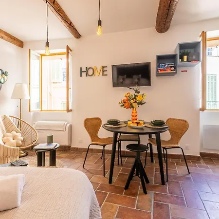 Agreable Quartier Suquet-vieux Port A0b185 * Канны